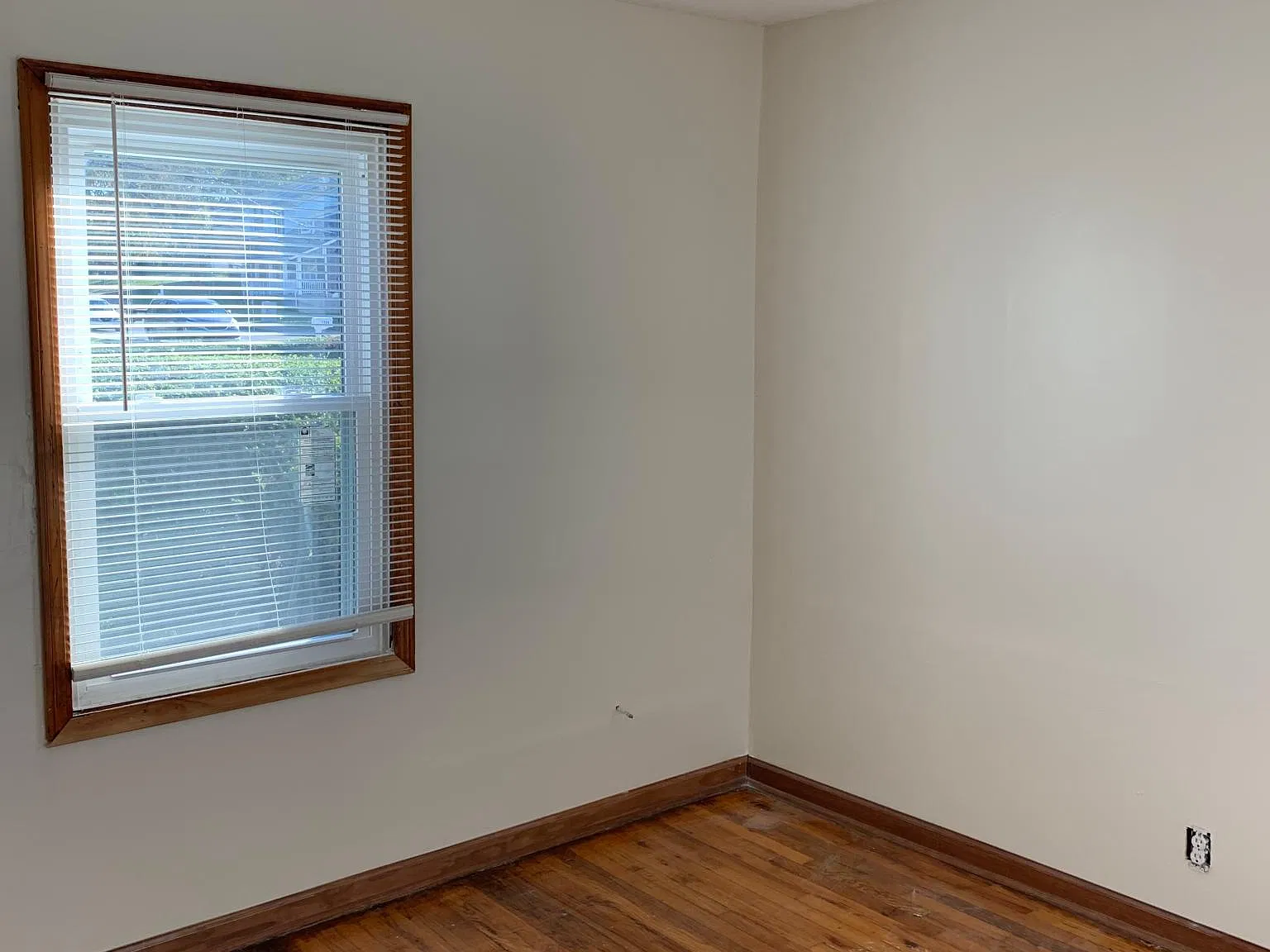 2 bed, 700 sqft, $1,500 — Photo 3