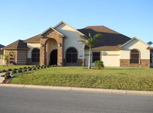 5760 Hidden Oaks Cir, Brownsville, TX 78526