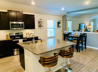 5677 Cross Over Rd, New Braunfels, TX 78132