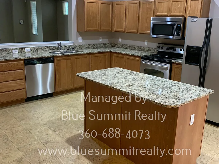 4349 McKinley St NE — Photo 5