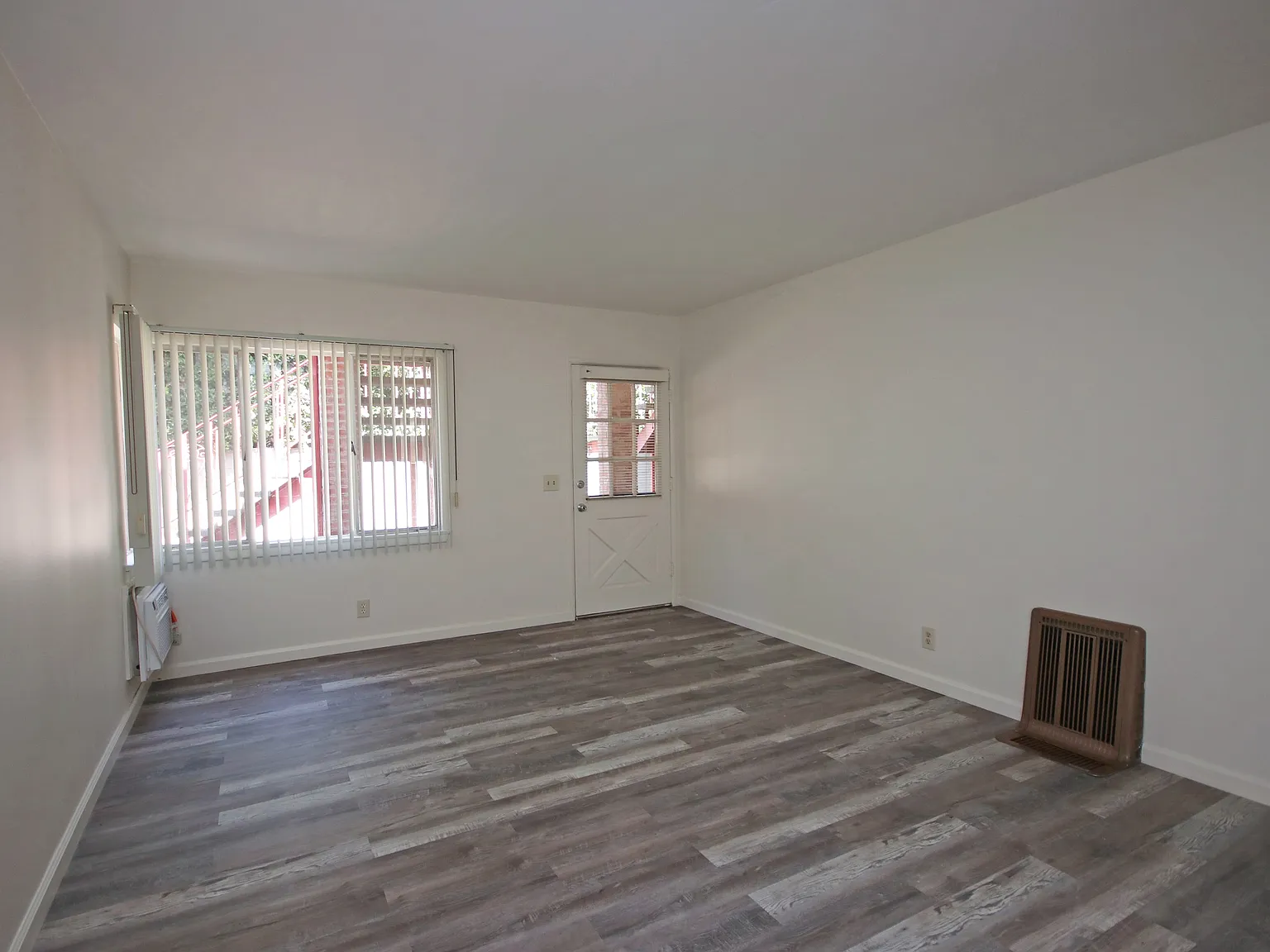 1 bed, 680 sqft, $1,995 — Photo 3