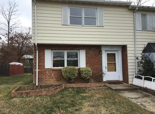 617 Anvil Rd, Fredericksburg, VA 22405