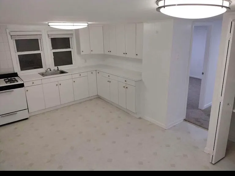707 3rd Ave #2 — Photo 5