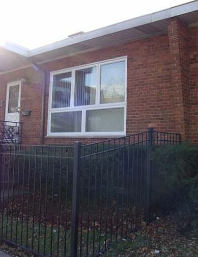 1st image of 5602 N Maplewood Ave