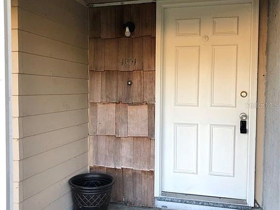 3rd image of 1571 Tivoli Dr