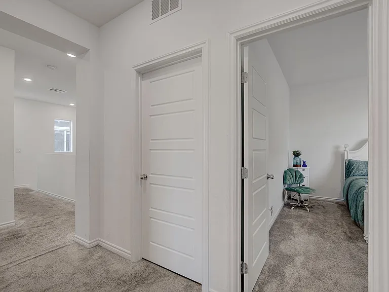 7069 Range Valley St — Photo 45