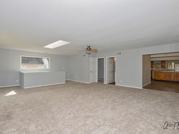 5th image of 4918 Parkview Dr