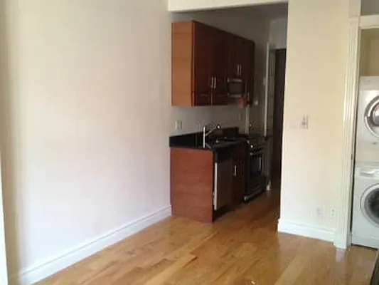 Rented by Centennial Properties NY | media 226