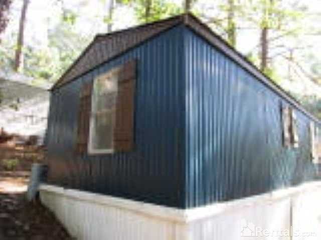 2nd image of 35 Hickory Walk SW