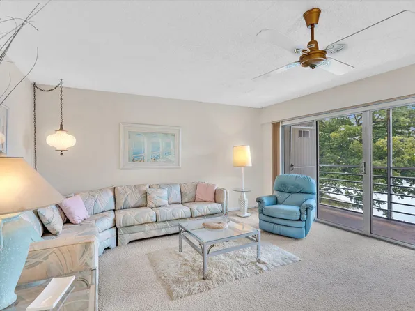 288 Fanshaw #G, Boca Raton, FL 33434