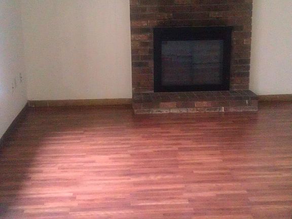 5th image of 9005 Creekside Ln APT C