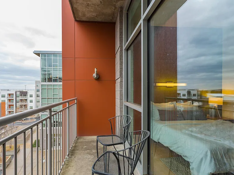 2115 Yeaman Pl #415 — Photo 23