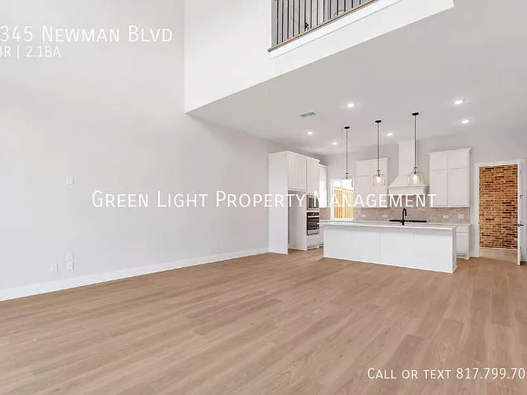 4345 Newman Blvd — Photo 4