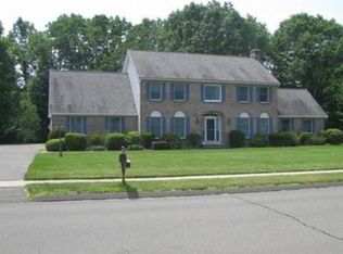 99 Deerbrooke Cir, Southington, CT 06489
