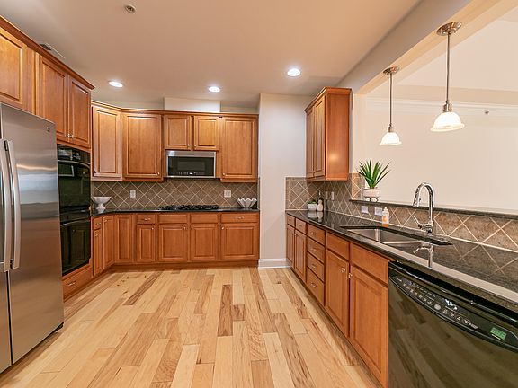 2nd image of 10510 Rosegate Ct Unit 301