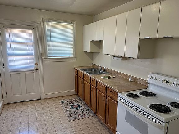 4th image of 890 Arnett Blvd