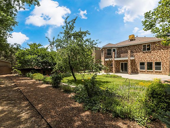 4th image of 7220 Toulon Dr NE
