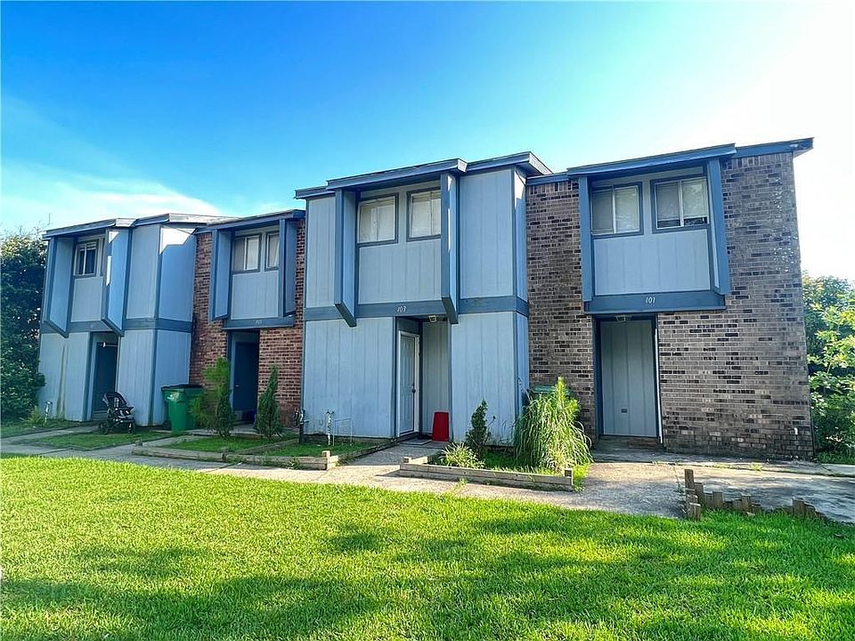 1st image of 107 Antibes St E #107