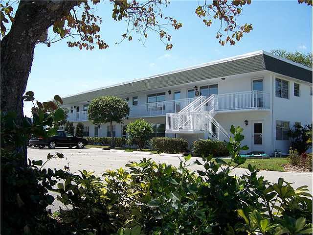 1st image of 2800 Indian River Blvd #2H