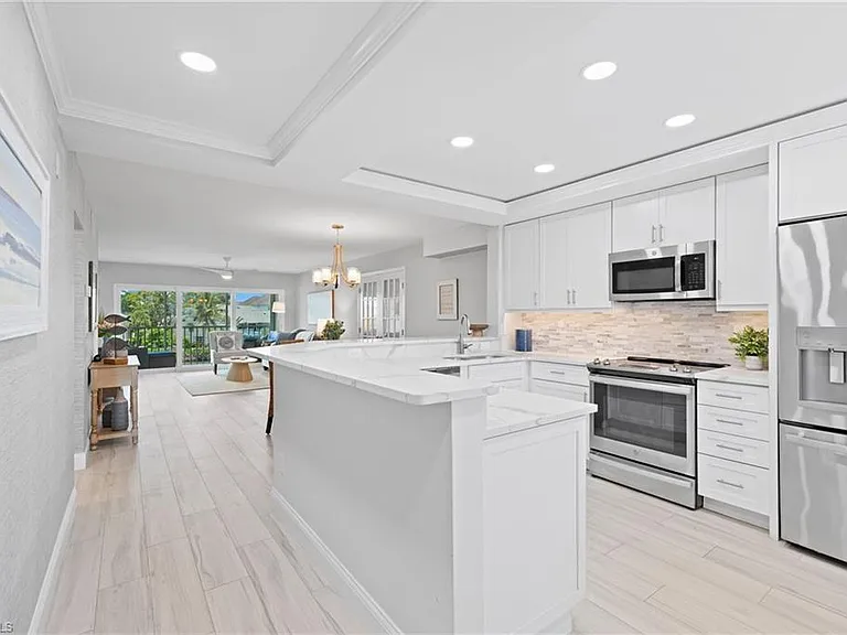 10684 Gulf Shore Dr #205 — Photo 5