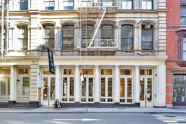 Sold by CORE | media 2