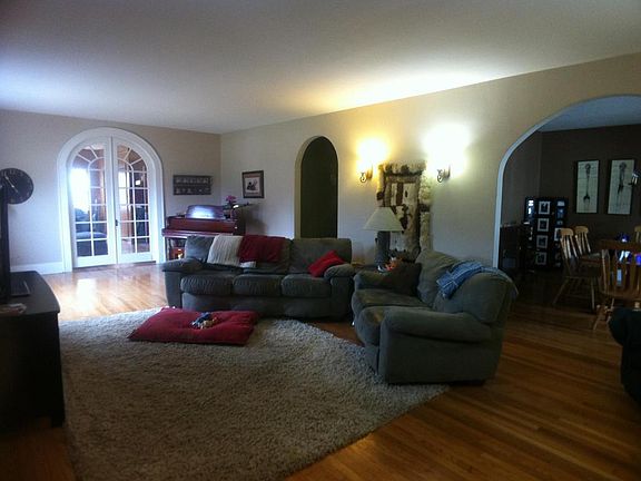 3rd image of 765 S Brunswick Ave