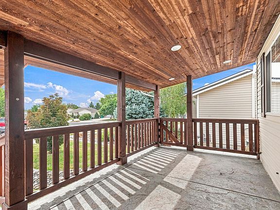 5th image of 3905 Dove Ln