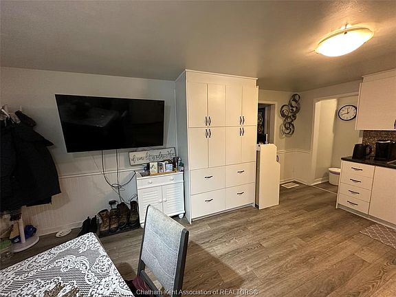 4th image of 7083 Base Line