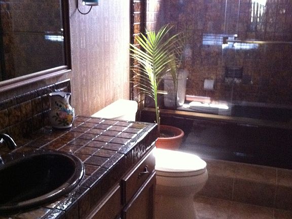 4th image of 141 W Oak View Dr