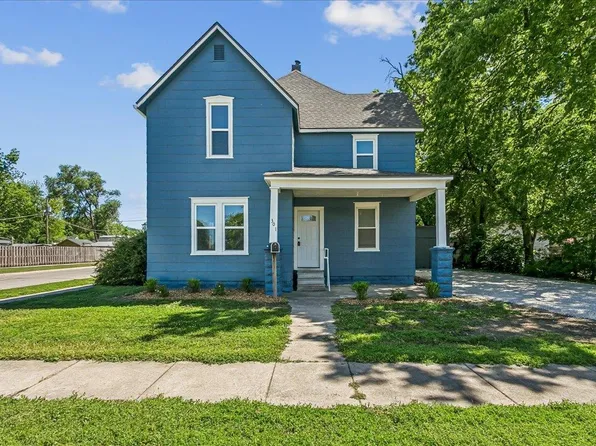 301 SW 3rd St, Newton, KS 67114