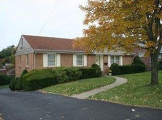 827 Bower Hill Rd, Pittsburgh, PA 15243