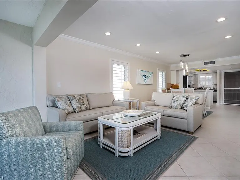 271 Southbay Dr #155 — Photo 6