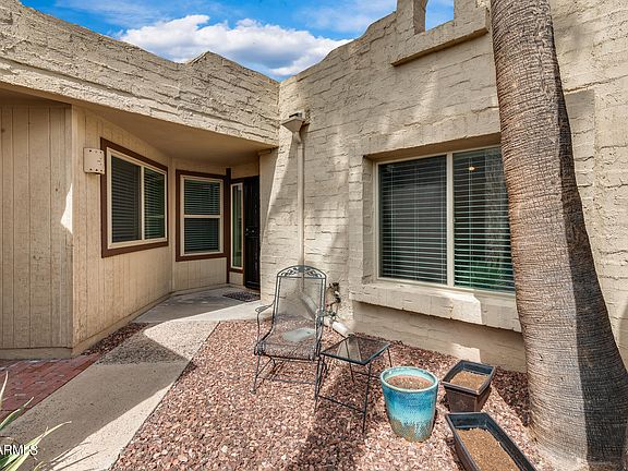 5th image of 2944 W Juniper Ave