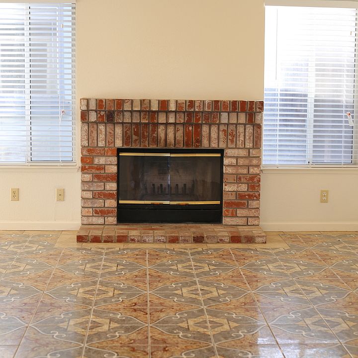 1st image of 16953 Darren Ln