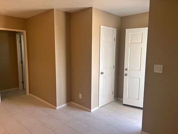 2nd image of 764 Magnolia Ave #1-4