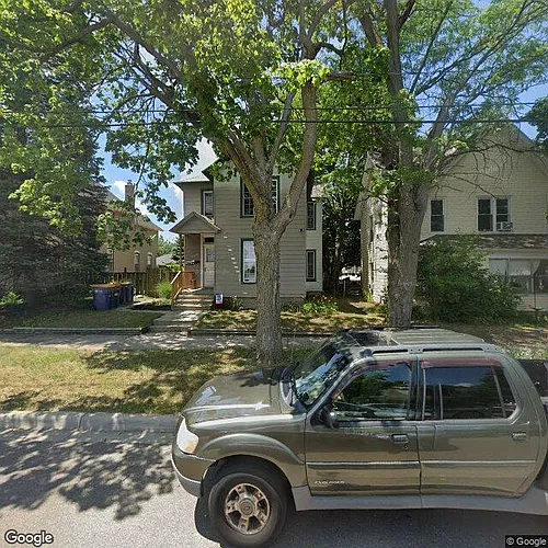 809 Livingston Ave NE #A Photo 1 809 Livingston Ave NE #A Photo 1