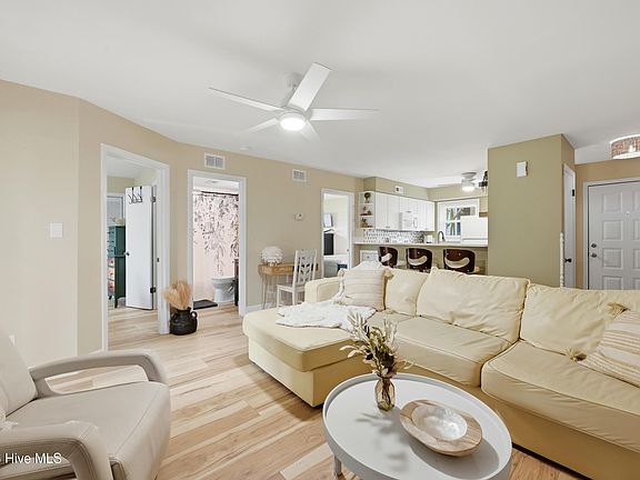 4th image of 2510 Flint Drive