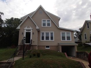 1805 Park Ave, Halethorpe, MD 21227