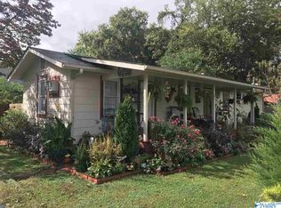 807 N Madison St, Athens, AL 35611