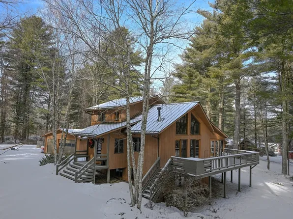 15 Partridge Dr, Egremont, MA 01230