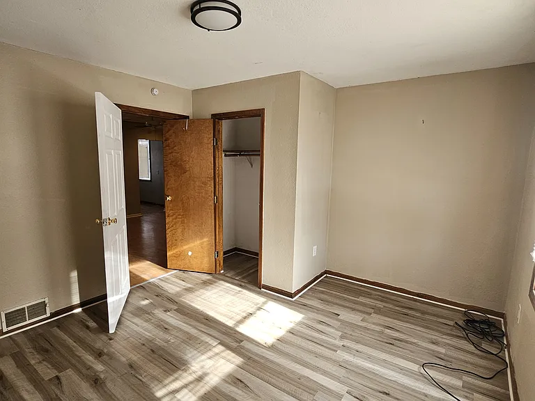 2534 Foraker Ave #1 — Photo 8