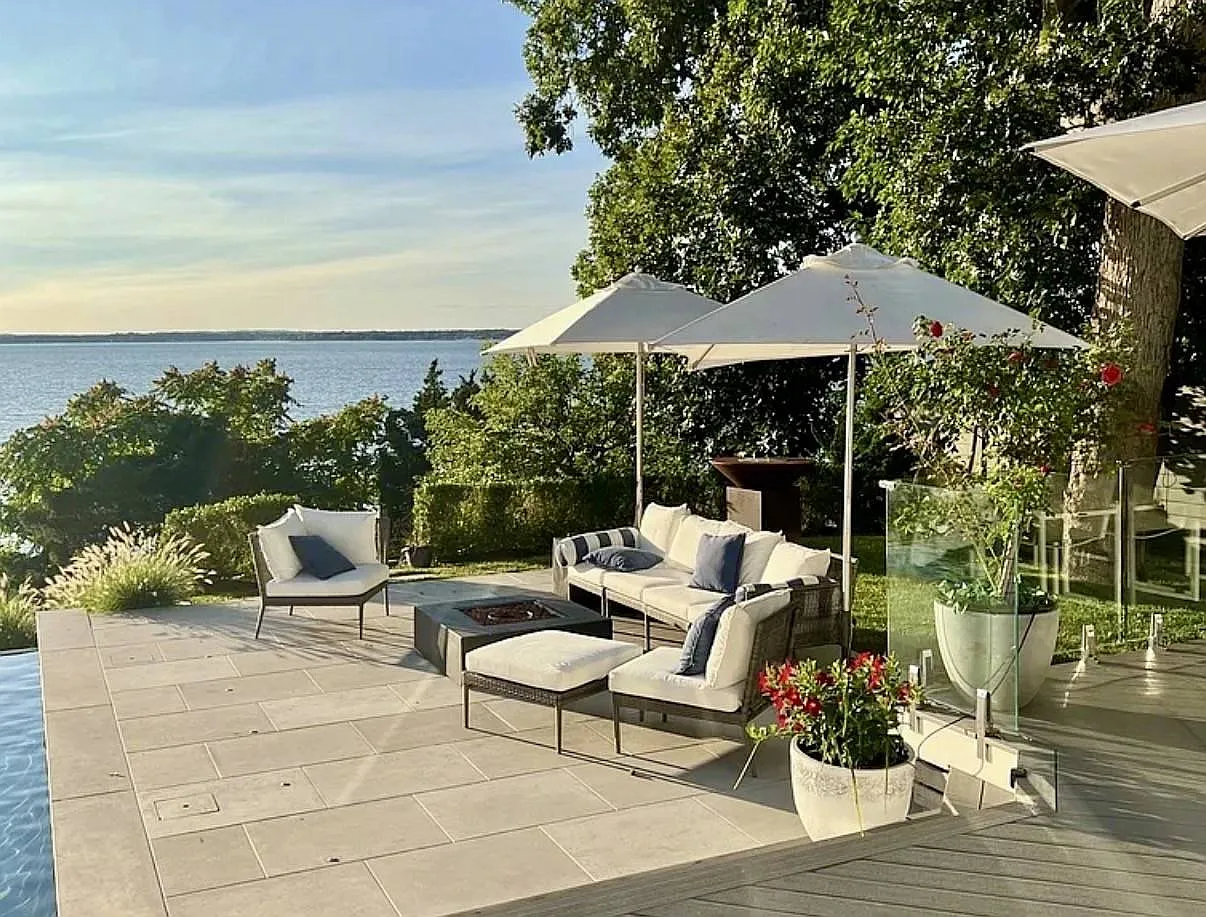 16 N. Shore Road, Hampton Bays — Photo 4