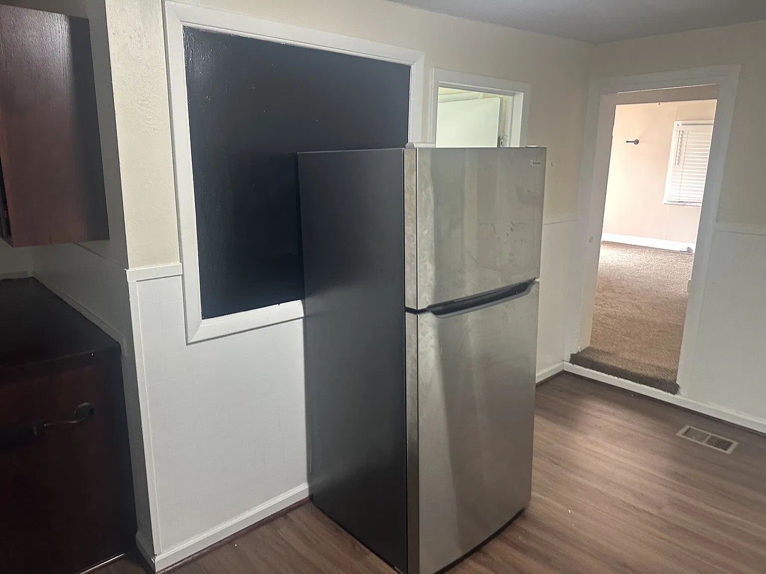 3 bed, 1.5 bath, 1450 sqft, $1,595 — Photo 3