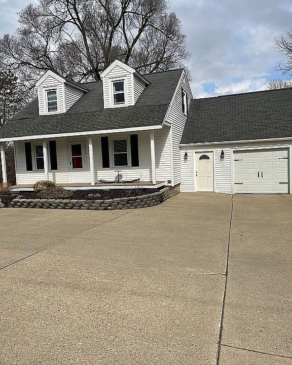 1st image of 5745 E Saginaw Hwy