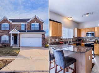 551 Fortress Ct, Saint Charles, MO 63303