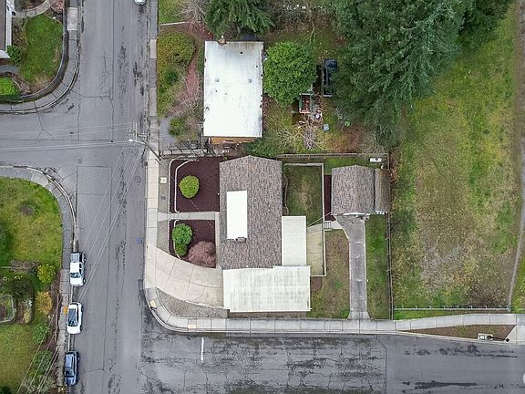 4th image of 12370 SE 158th Street