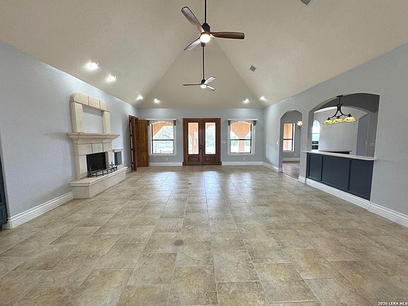 2nd image of 443 BRIDLEGATE BLVD