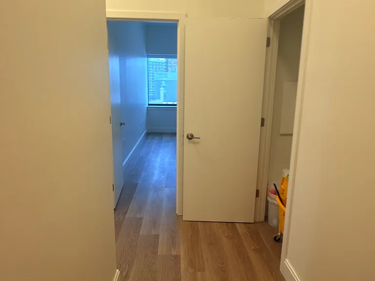 1077 Commonwealth Ave #306D — Photo 9