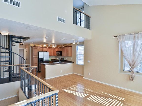 3rd image of 744 N Laguna Dr