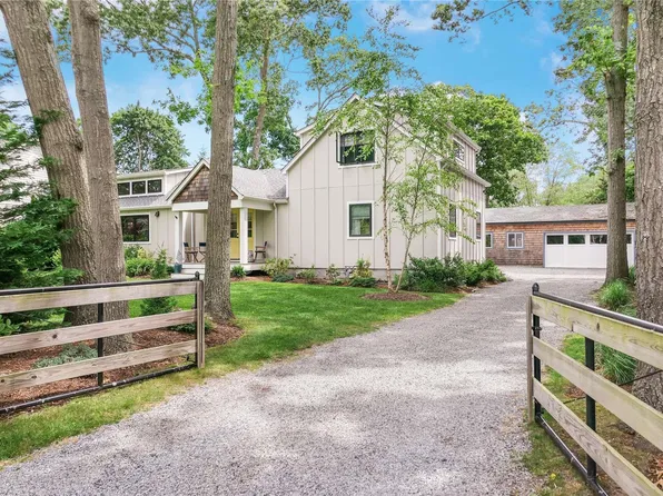13 Woodland Park Road, Bellport Village, NY 11713